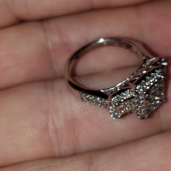 Zei 14kt Gold Diamond Ring 6.5 - Picture 12 of 14